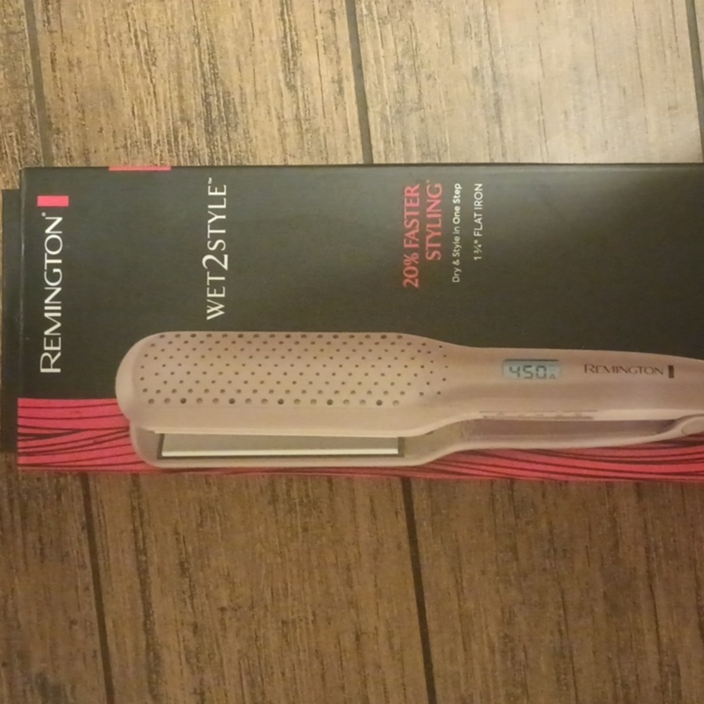 Remington wet 2 style flat iron